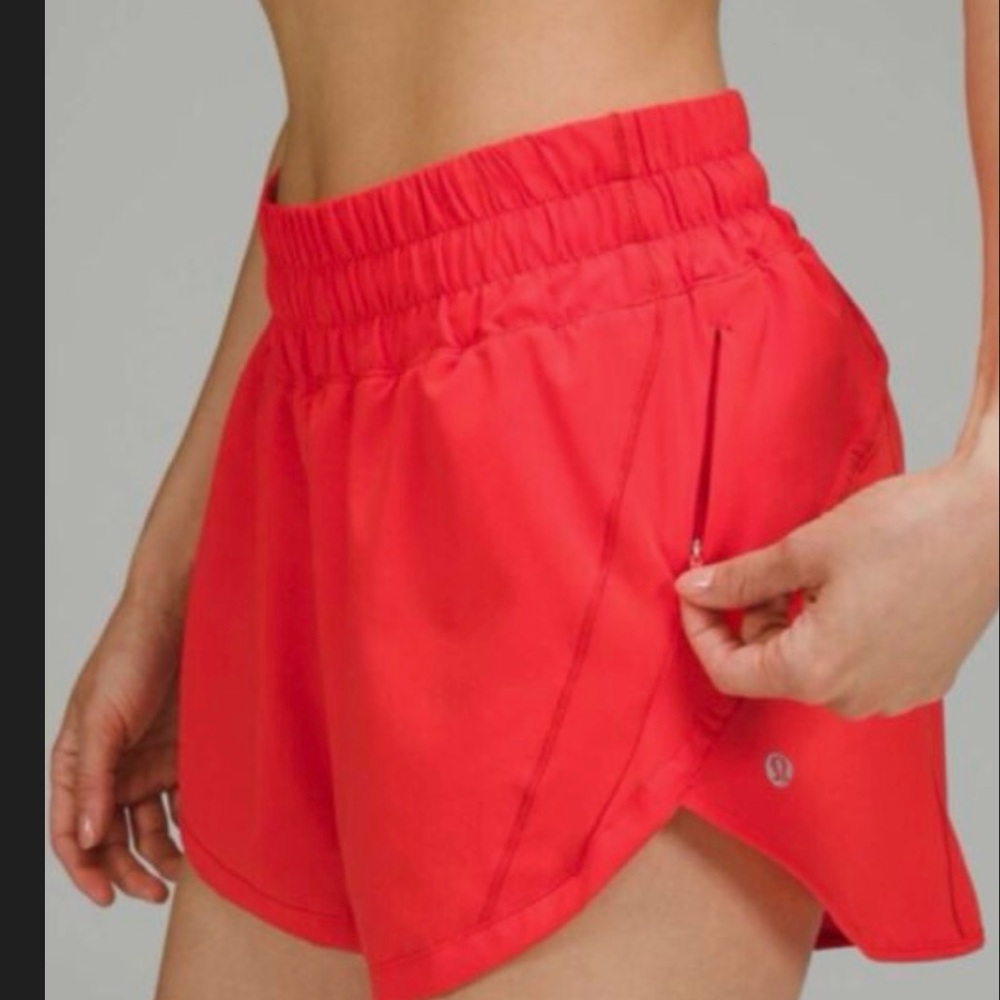 NWT Lululemon TRACK THAT HIGH-RISE SHORT 3” Lined - Love Red - size 2